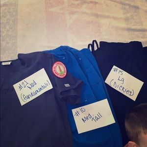 Scrubs great condition